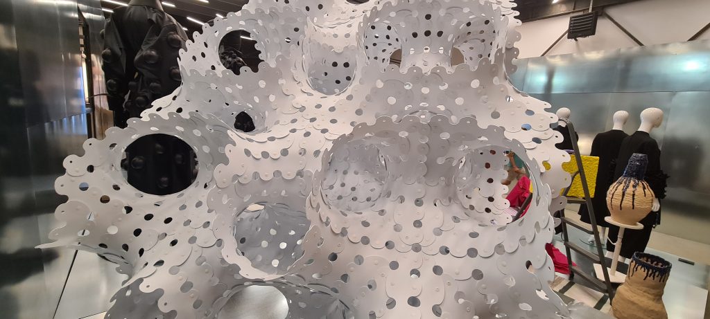 Arta se reinventeaza la Romanian Design Week
