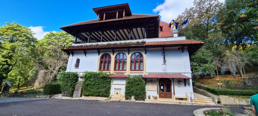 Povestea conacului Vila Florica de langa Pitesti