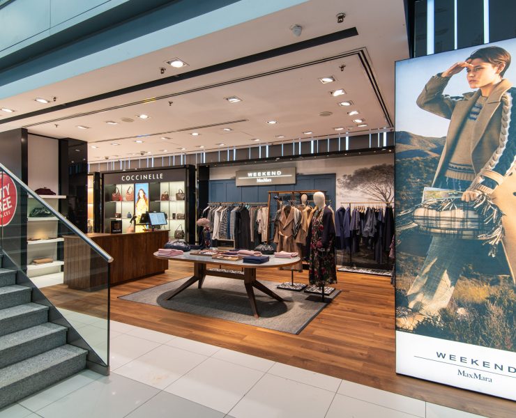 Max Mara Weekend in aeroportul International Henri Coanda din Otopeni