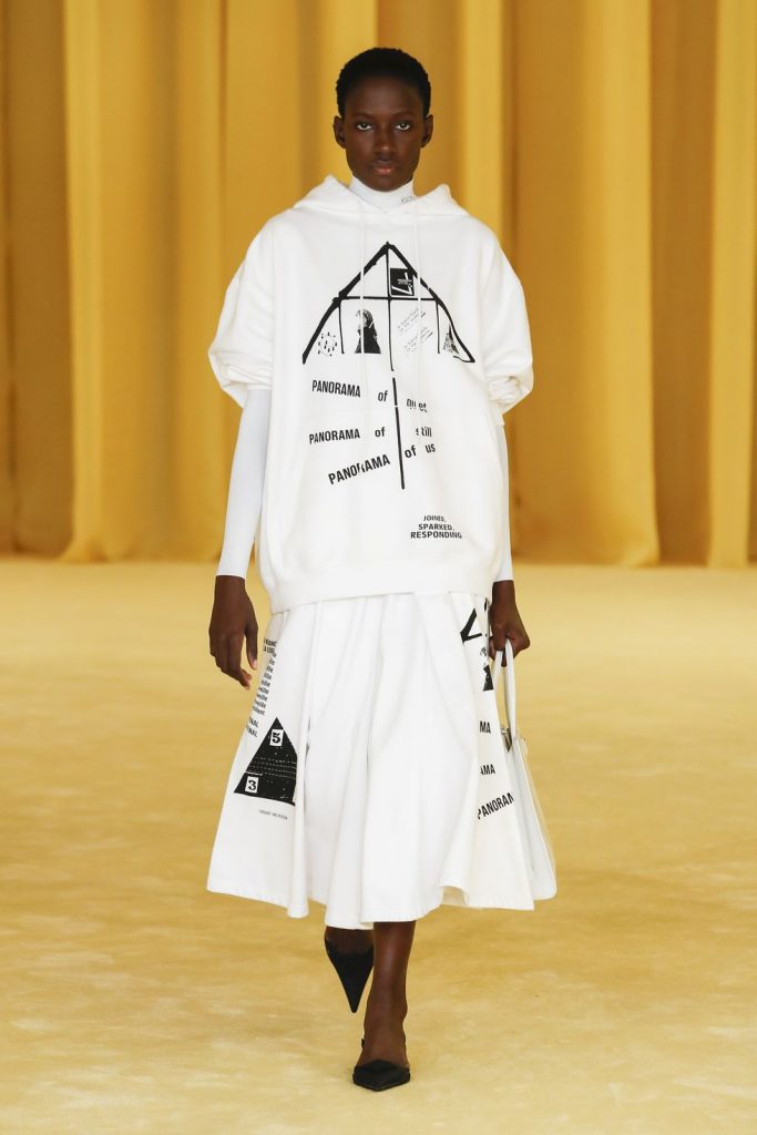 Ce au pprezentat designerii pe catwalk la Saptamana Modei de la Milano