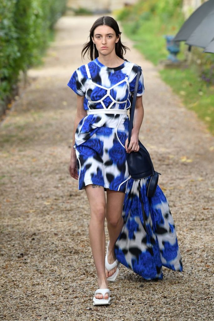 Saptamana Modei de la Paris a combinat realul cu virtualul intr-o serie de prezentari ale marilor case de moda