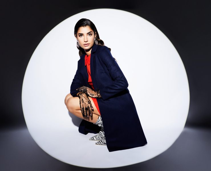 The Chemistry Studio propune o colectie de rochii inspirate din stilul frantuzoaicelor