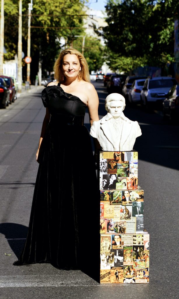 Madalina Pasol una dintre cele mai talentate pianiste din Romania