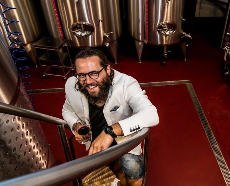 Despre vinuri podgorii si crame cu Cosmin Tudoran Profu de vin