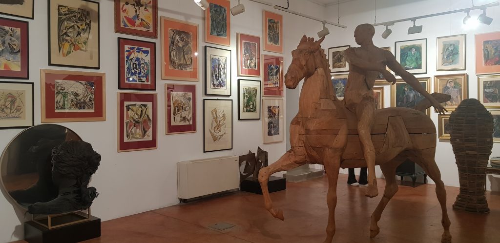 De vorba cu Adrian Buga despre arta si lucrarile pictoritei Eva Cerbu Siegler