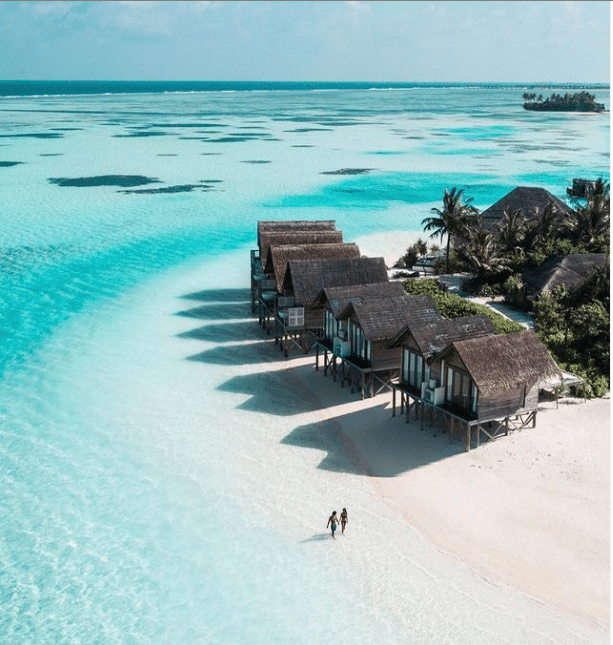 Despre Maldive si ce au aceste insule de oferit turistilor precum si recomandari de la celebritati