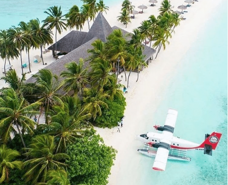 Despre Maldive si ce au aceste insule de oferit turistilor precum si recomandari de la celebritati