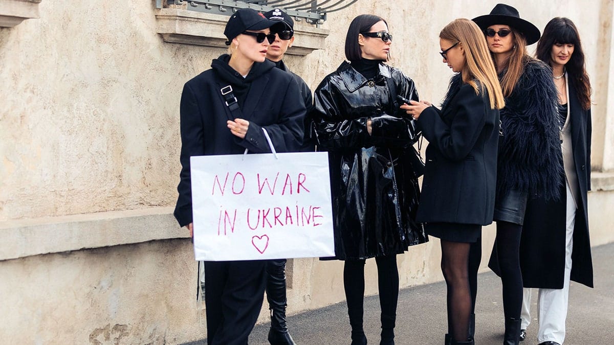Cum arata moda in vreme de razboi