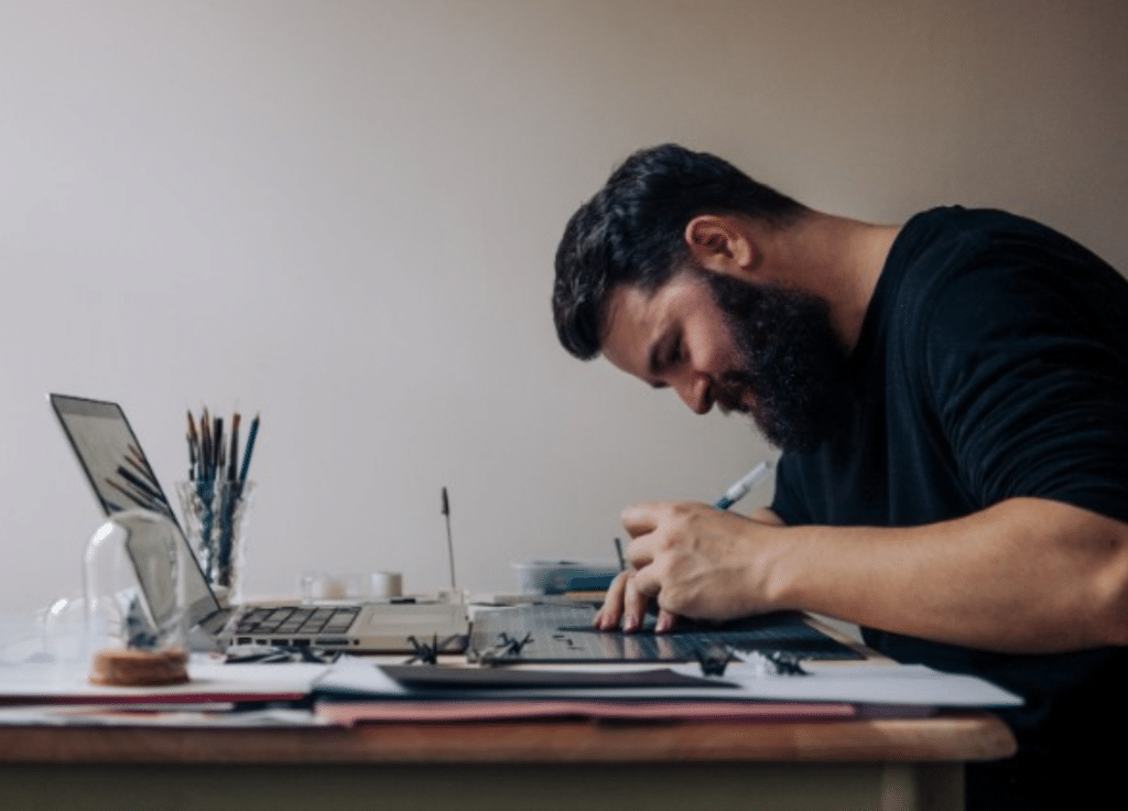 Despre origami si cocori din hartie cu Cristian Maranciuc
